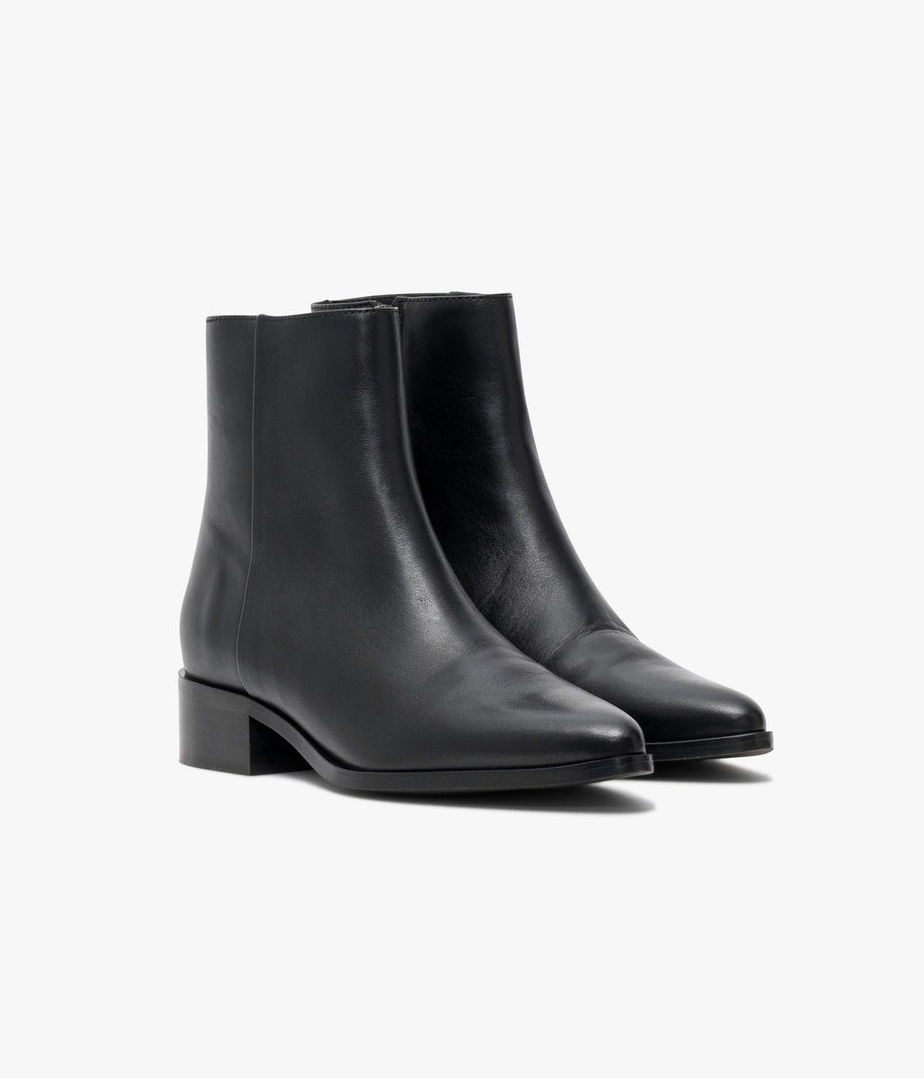 Marylis black ankle boots